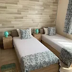 ани